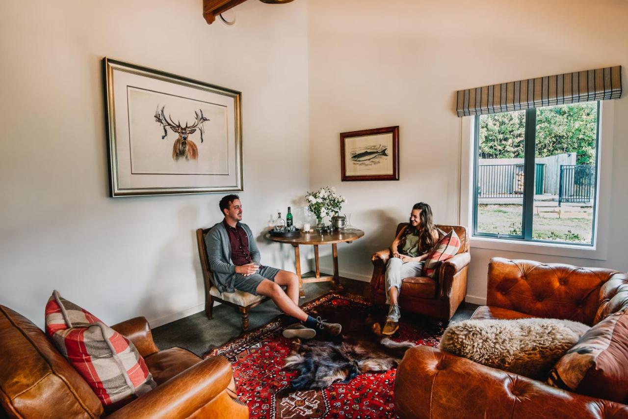Cross Hill Glamping Hotel Danau Hawea Bagian luar foto